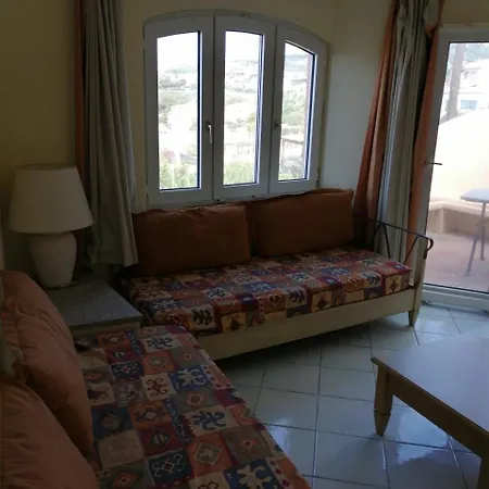 Casa Vacanze Li Canneddi Isola Rossa (Sassari)